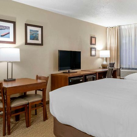 Comfort Inn Sault Ste. Marie Buitenkant foto