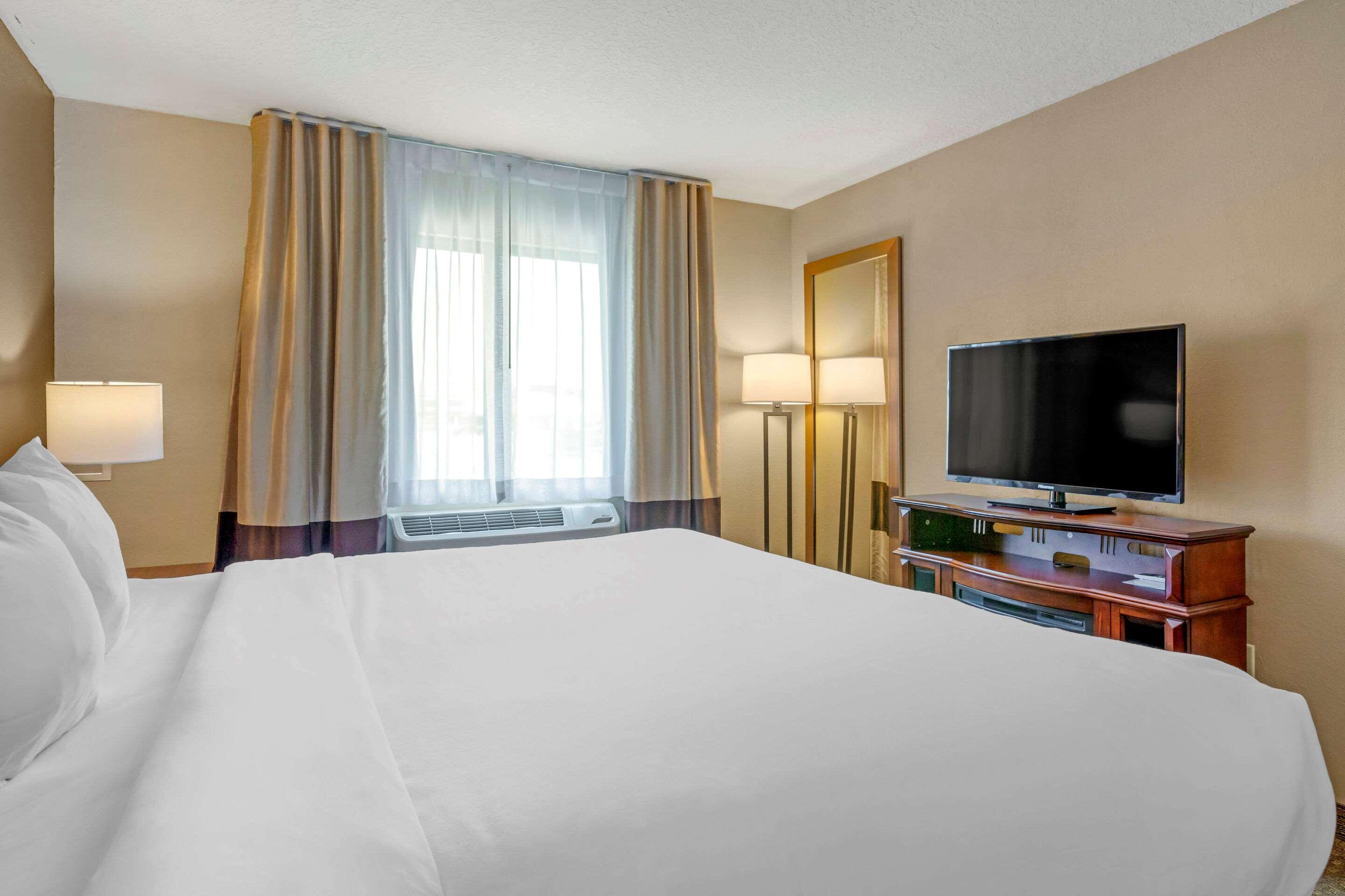 Comfort Inn Sault Ste. Marie Buitenkant foto