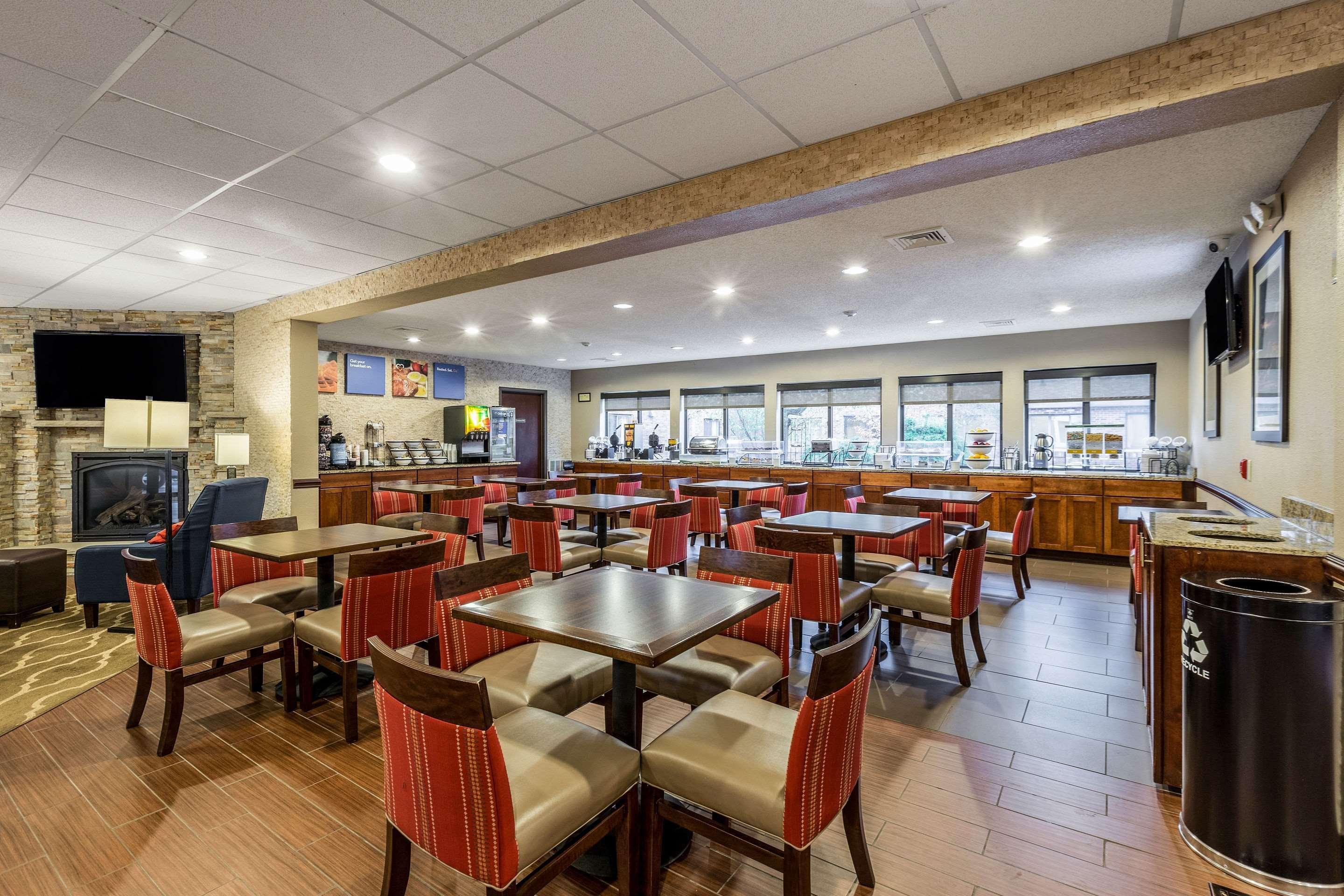 Comfort Inn Sault Ste. Marie Buitenkant foto