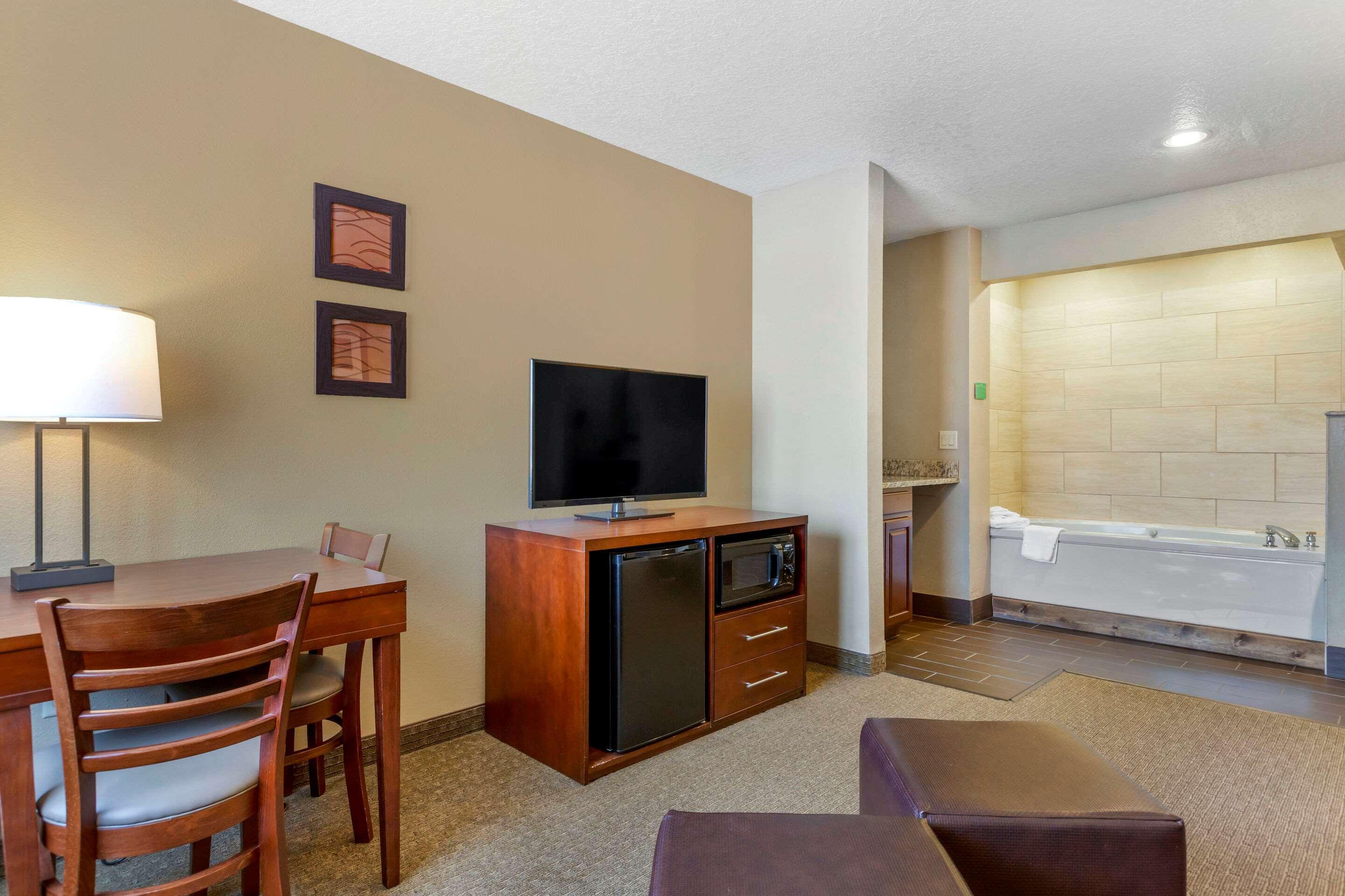 Comfort Inn Sault Ste. Marie Buitenkant foto
