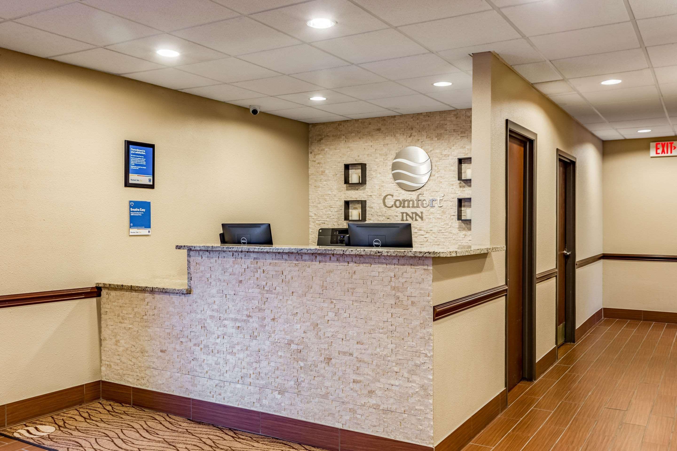 Comfort Inn Sault Ste. Marie Buitenkant foto